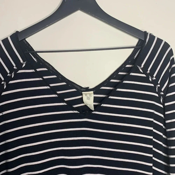 We The Free Black White Striped Peplum Style Top Size Small - Picture 4 of 6